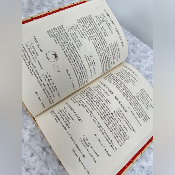 Southern Accent Hardback Recipe Cookbook - Picture 3 of 4